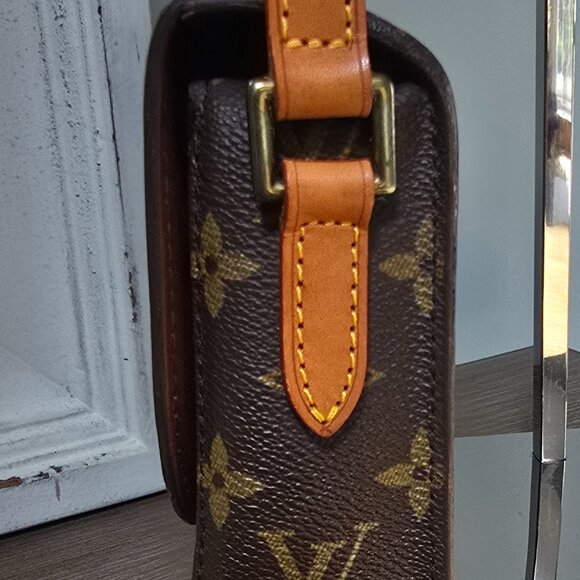 Saint Cloud PM Louis Vuitton Brown Monogram Bag - Picture 12 of 16